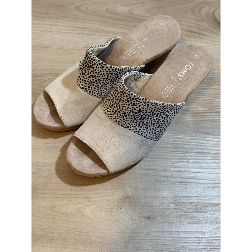 TOMS Wedge Sandals Beige W8 Womens Polka Dot Cork Heel Open Toe Slides